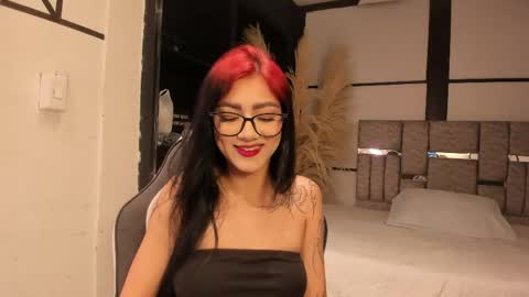 Snapshot of nezukoo_1 chatting on June 5, 2026, 10:26 pm nezukoo_1 online show from June 5, 2026, 10:26 pm