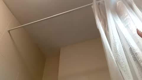 nguyen7788789 online show from September 29, 2025, 7:02 am