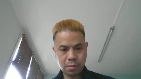 nguyen7788789 online show from April 28, 2026, 7:13 am