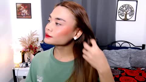 hottie nicole online show from March 2, 2025, 7:43 am