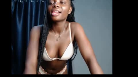 Niababy5 online show from March 29, 2026, 5:02 pm