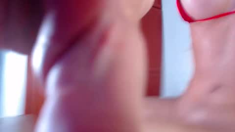 niabussethxxx online show from December 4, 2024, 2:09 am