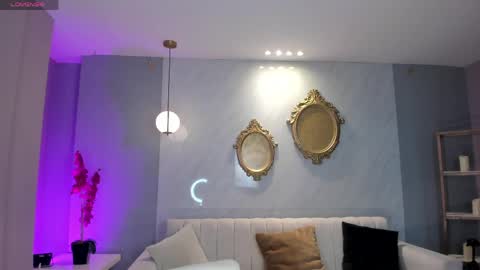 SQUIRTER DOLL    online show from April 13, 2026, 7:41 pm