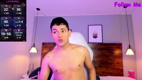 Snapshot of niall_falcon chatting on February 4, 2025, 3:57 pm Niall online show from February 4, 2025, 3:57 pm