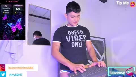 Snapshot of niall_falcon chatting on February 27, 2026, 1:33 pm Niall online show from February 27, 2026, 1:33 pm