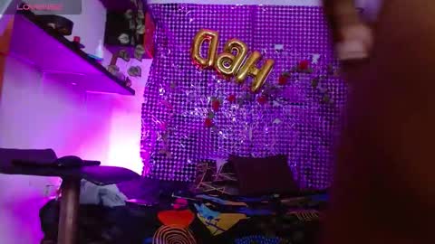 Niawk online show from November 28, 2025, 3:25 pm