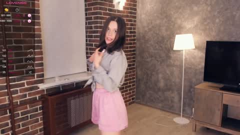 Snapshot of nice_kisss chatting on January 26, 2025, 2:24 am Alice online show from January 26, 2025, 2:24 am