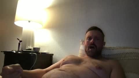 Snapshot of nicebuttniceguy chatting on October 17, 2025, 3:10 am NiceButtNiceGuy online show from October 17, 2025, 3:10 am