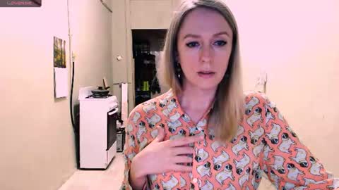 Kathrine online show from June 22, 2026, 6:38 pm