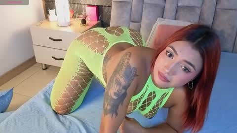 Nicolle  online show from September 22, 2025, 11:45 am