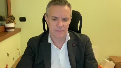 Andrew online show from December 20, 2024, 1:03 am