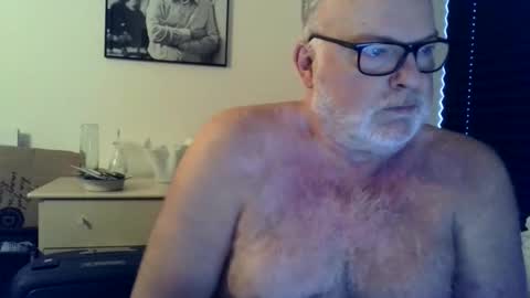 nicexxdane online show from April 21, 2026, 4:08 am
