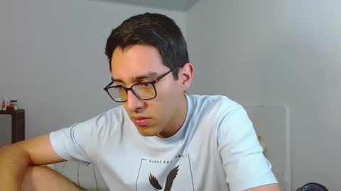 Snapshot of nicholasfinn chatting on May 19, 2026, 11:11 pm Nick online show from May 19, 2026, 11:11 pm
