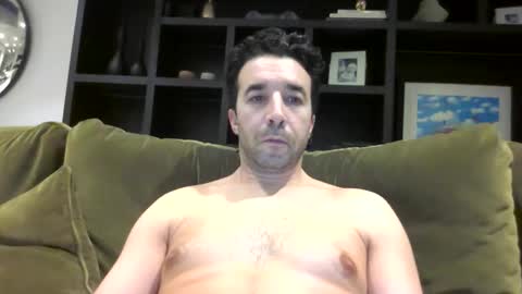 James online show from November 16, 2025, 1:33 am