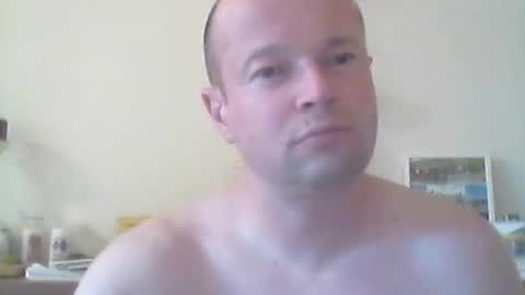 Snapshot of nick1990b chatting on July 23, 2026, 5:22 pm nick1990b online show from July 23, 2026, 5:22 pm