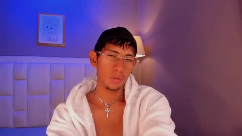 Snapshot of nick_collins20 chatting on June 18, 2026, 3:51 am Nick online show from June 18, 2026, 3:51 am