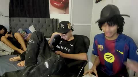 nick_master2 online show from April 11, 2026, 7:45 am