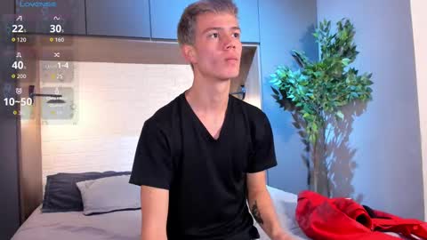 Nick  online show from October 23, 2025, 12:15 pm