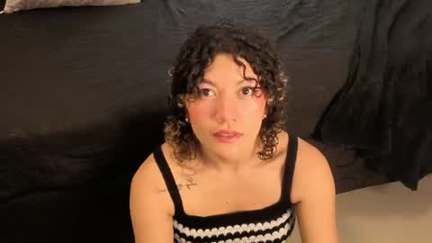 Snapshot of nickollsaenz chatting on June 25, 2026, 4:12 am nickollsaenz online show from June 25, 2026, 4:12 am