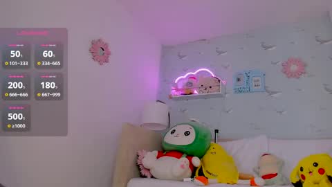 Snapshot of nicksantos_ chatting on February 19, 2025, 6:32 pm Nicolas online show from February 19, 2025, 6:32 pm