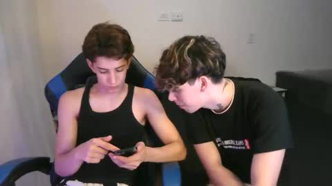 Snapshot of nickvox_ chatting on March 31, 2026, 11:27 pm nickvox_ online show from March 31, 2026, 11:27 pm