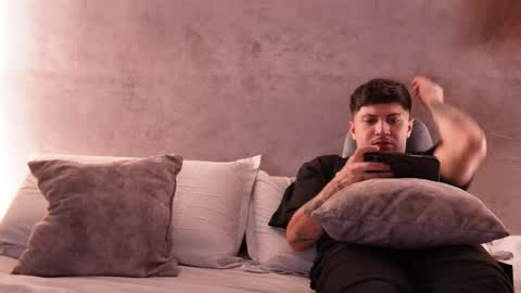 nicky and blake online show from March 24, 2026, 6:24 pm