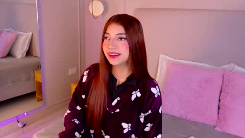 nicky_belmonth online show from November 28, 2025, 11:57 am