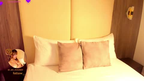 Nicky  online show from April 26, 2026, 2:20 am