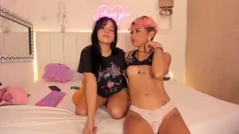 nicky_teem online show from March 25, 2026, 5:24 am