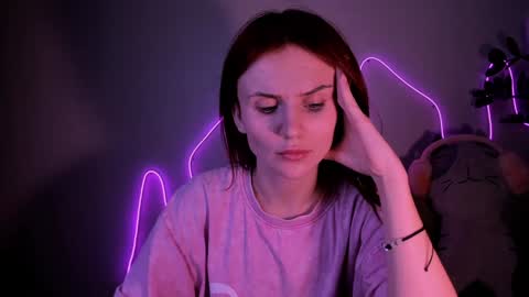 Nicky Weekends online show from December 7, 2024, 2:42 am