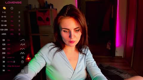 Nicky Weekends online show from February 26, 2025, 4:35 pm