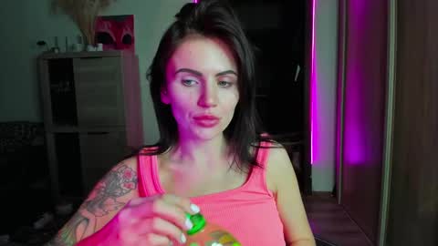 Nicky Weekends online show from March 12, 2025, 11:12 pm