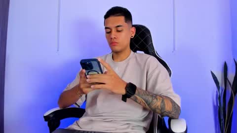 Nicky  online show from October 2, 2025, 12:12 pm