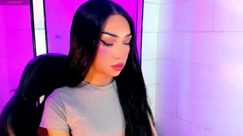 Nicky online show from December 21, 2025, 4:19 am