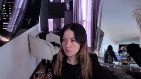 Nicky online show from September 14, 2025, 4:06 pm