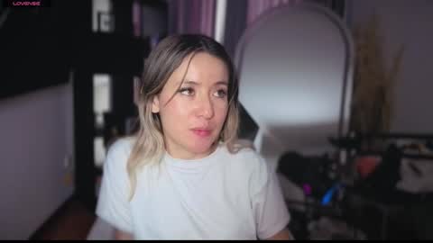 Nicky online show from December 17, 2025, 6:58 pm