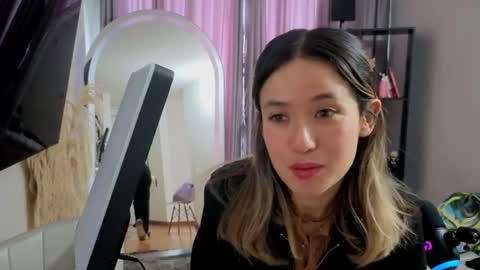 Nicky online show from April 22, 2026, 5:58 pm