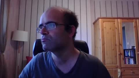 Snapshot of nico82_fr chatting on April 12, 2026, 8:41 am nico82_fr online show from April 12, 2026, 8:41 am