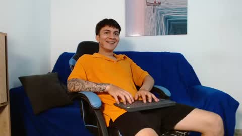 Snapshot of nico_bellini chatting on June 21, 2026, 6:43 pm Nico online show from June 21, 2026, 6:43 pm