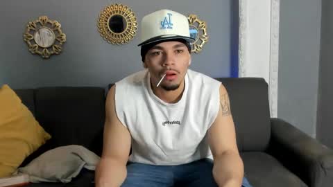 nico_blaze7 online show from November 29, 2025, 12:41 pm