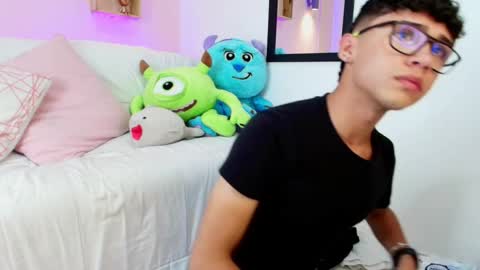 nico online show from March 1, 2025, 4:47 am