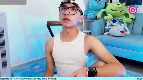 nico online show from March 6, 2025, 5:54 pm