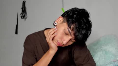 Nico  online show from December 10, 2024, 8:19 am