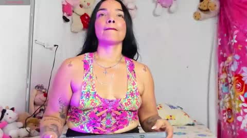  NICOL  online show from February 4, 2026, 11:20 pm