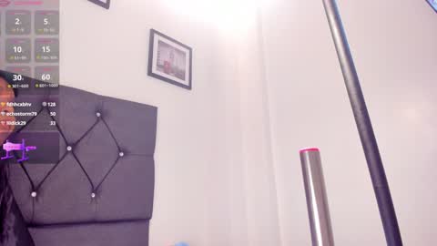 Snapshot of nicol_gil01 chatting on December 31, 2024, 9:53 am Nicol online show from December 31, 2024, 9:53 am