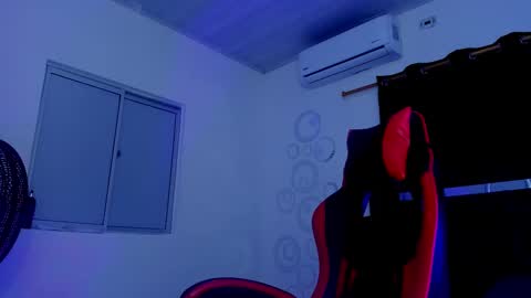 Nicol online show from September 19, 2025, 4:14 am