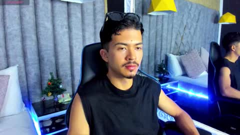 Nicolai online show from December 22, 2025, 12:02 pm