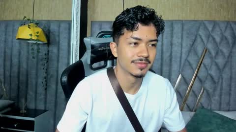 Nicolai online show from March 19, 2026, 12:42 pm