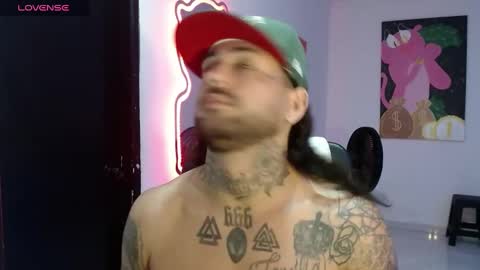 nicolas online show from January 8, 2025, 3:08 am