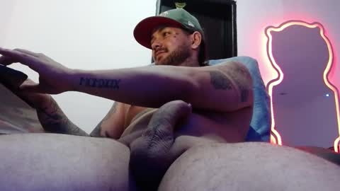 nicolas online show from January 11, 2025, 12:18 pm